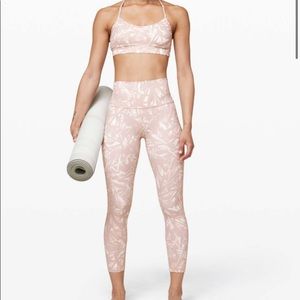 Lululemon Wunder Under Set